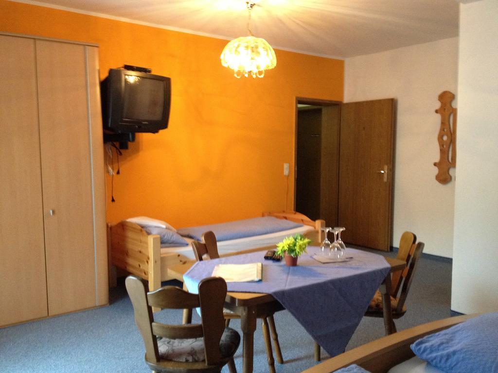 Gasthaus Pension Sternknockel Боденмайс Номер фото